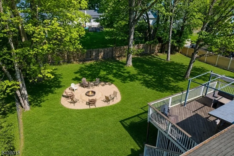 Photo of 12 River Rd