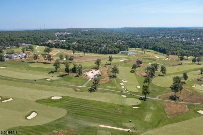 Photo of 5 Birdseye Gln