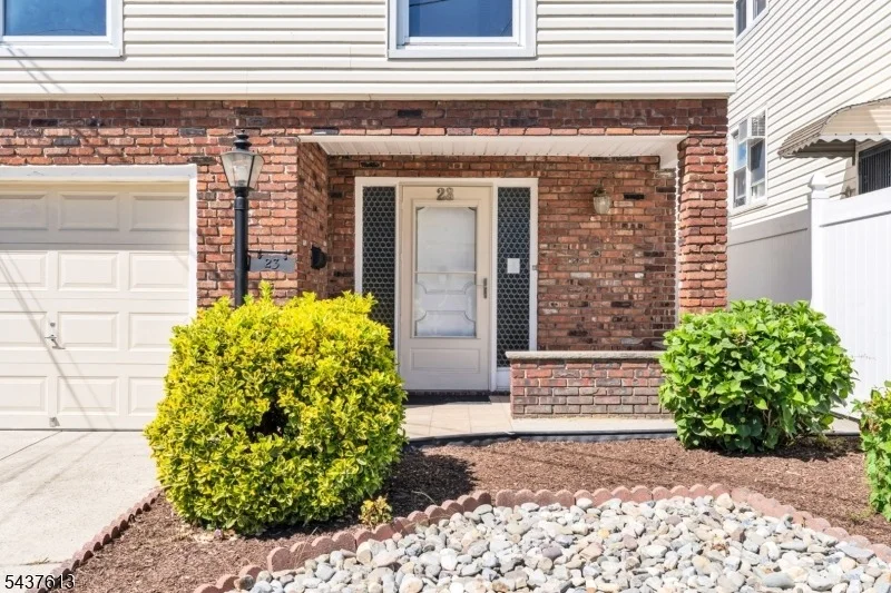Photo of 23 Colonial Dr