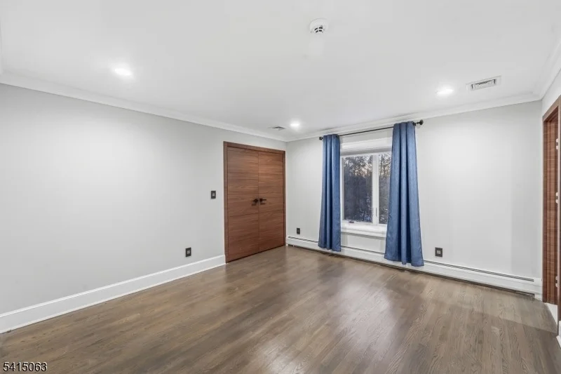 Photo of 99 Ogle Rd
