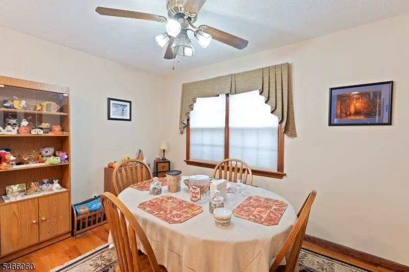 Photo of 439 Wheaton Rd