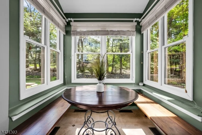 Photo of 70 Forest Hills Way
