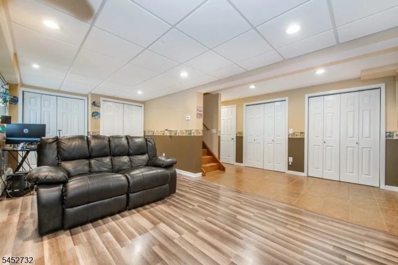 Photo of 152 New Rd