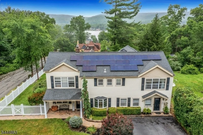 Photo of 16 Shephard Rd