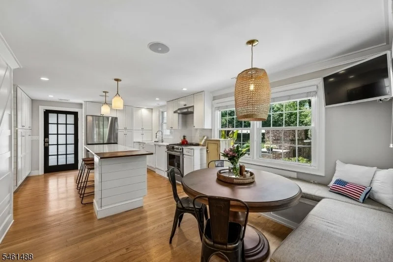 Photo of 1400 Orchard Rd