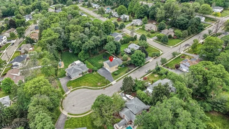 Photo of 7 Kossuth Pl