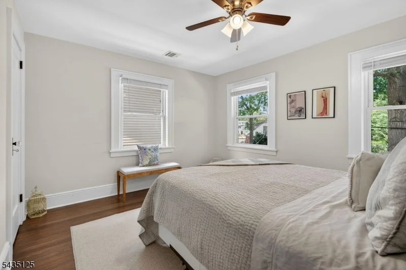 Photo of 54 Van Riper Ave