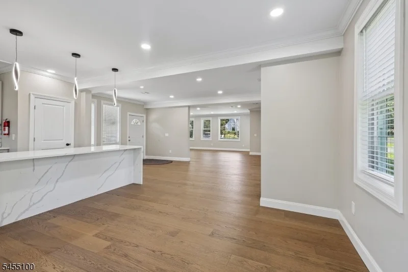 Photo of 34 Gates Ave