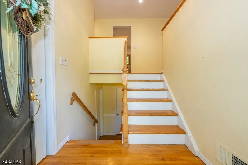Photo of 11 Southview Rd