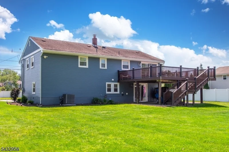 Photo of 3 Knoll Rd