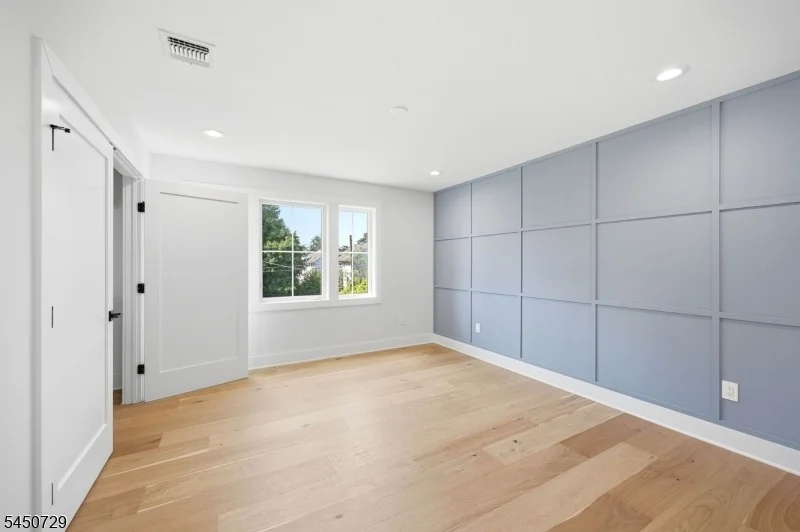 Photo of 176 Harrow Rd