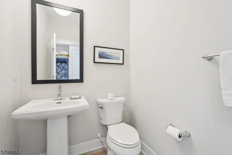 Photo of 30 Juniper Ct