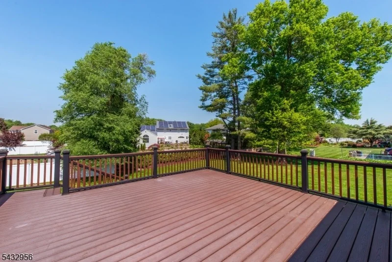 Photo of 3 Knoll Rd