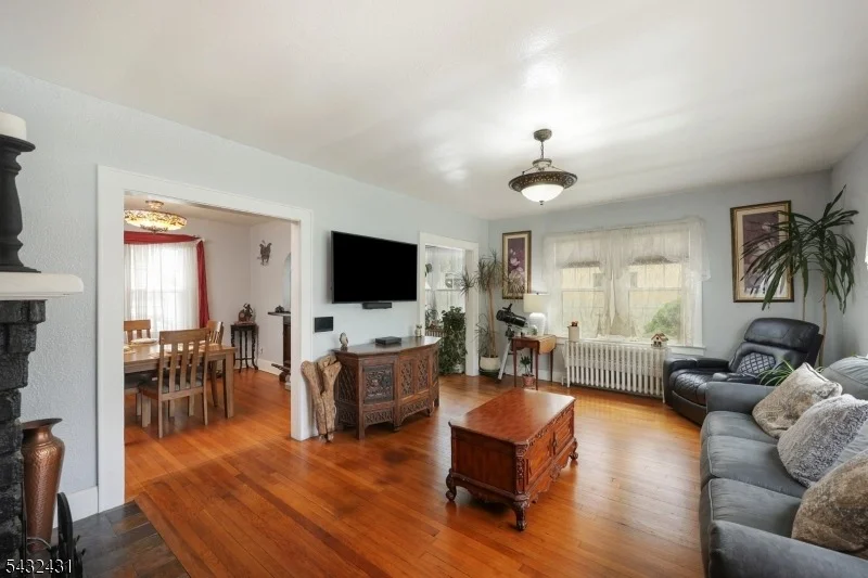 Photo of 1115 Central Ave