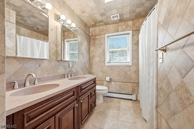 Photo of 212 Long Pond Rd