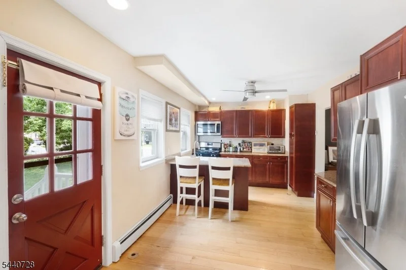 Photo of 34 Orchard Sq
