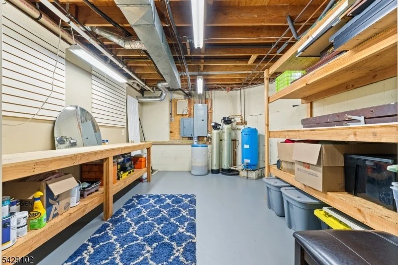 Photo of 16 Yorkshire Dr