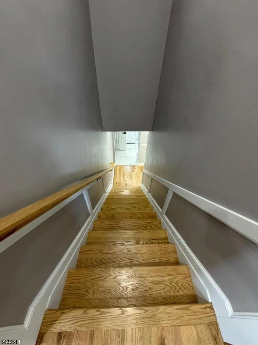 Photo of 910 Roanoke Ave