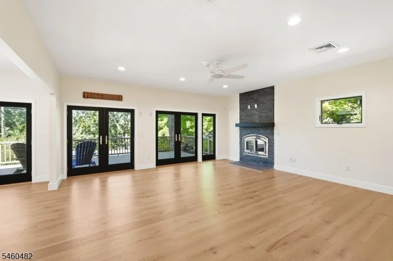 Photo of 212 Long Pond Rd