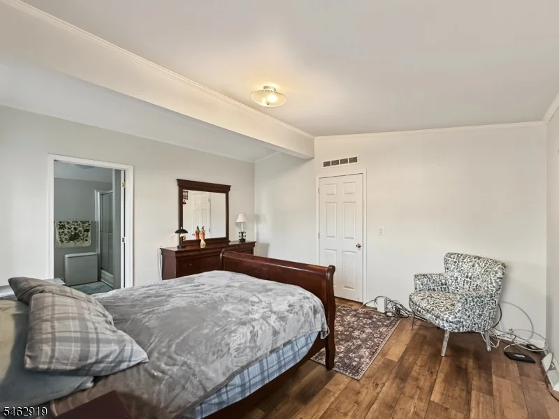 Photo of 4 Morningside Drive