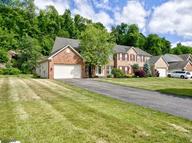 Photo of 28 Primrose Ln