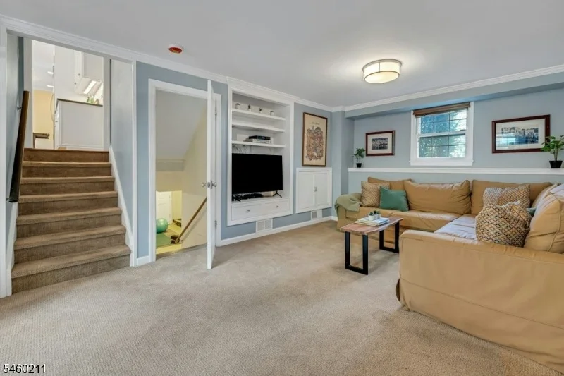 Photo of 260 Ashland Rd