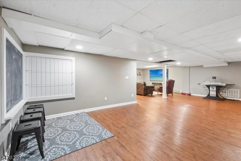 Photo of 7 Donna Ln