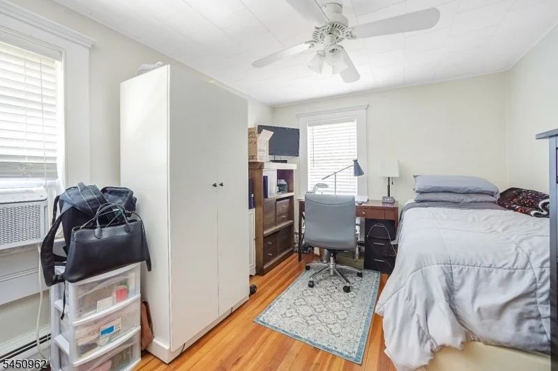 Photo of 39 Clinton Rd