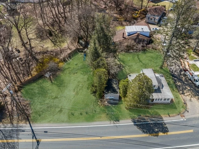 Photo of 728 Glen Rd