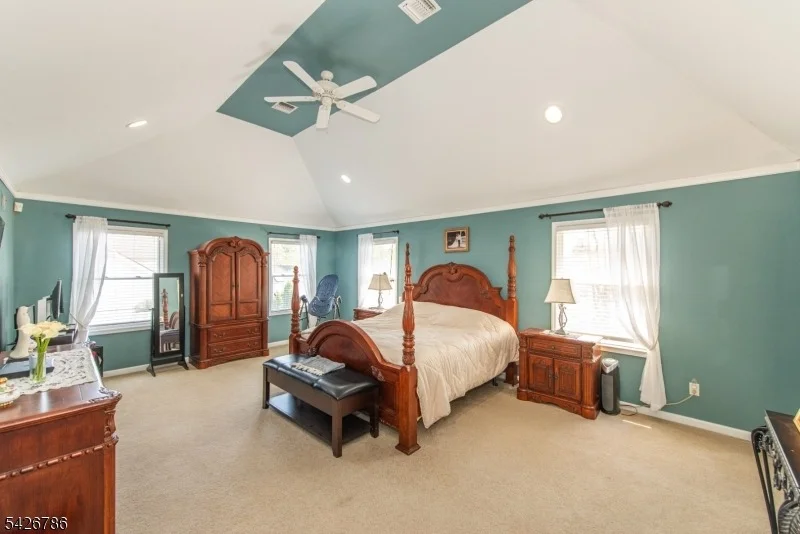 Photo of 20 Ralph Dr