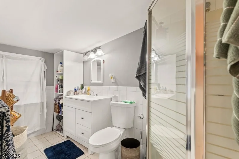 Photo of 175 Long Pond Rd