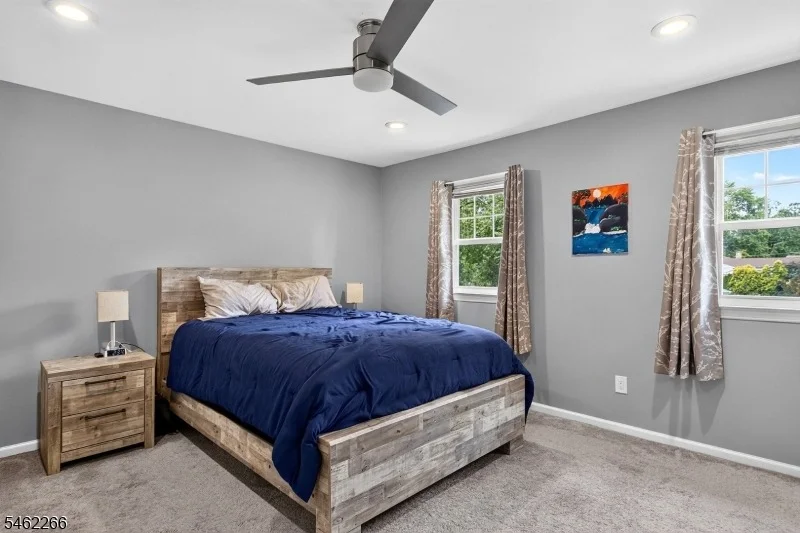 Photo of 2 Braemar Cir