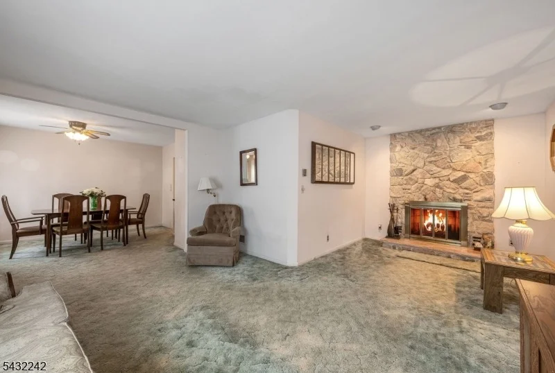 Photo of 415 N 4Th Ave