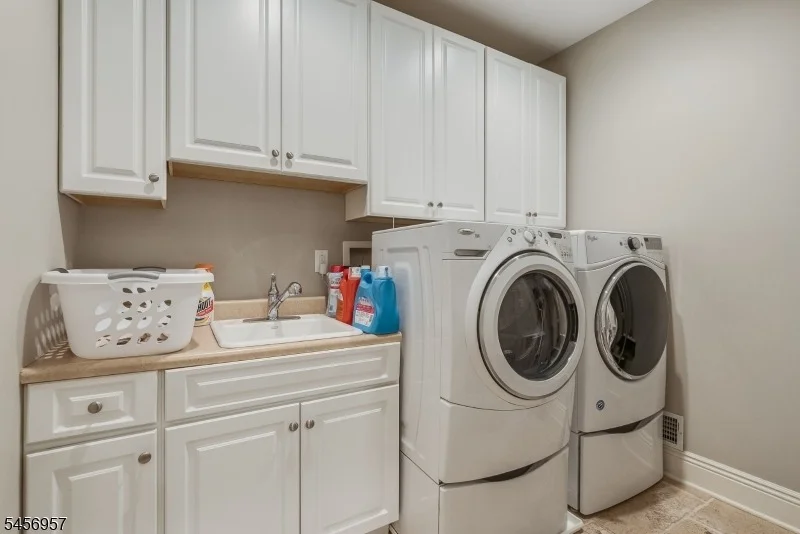 Photo of 2 Hobson Drive