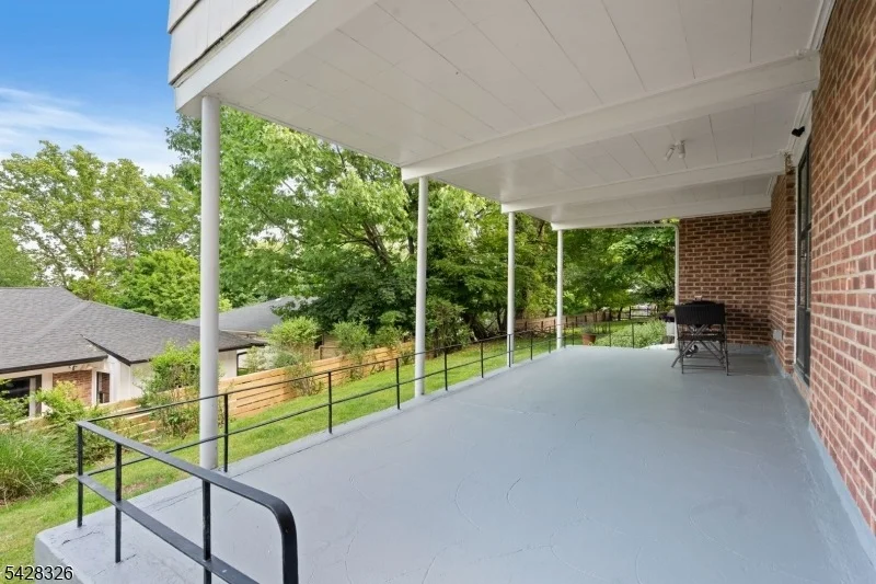 Photo of 26 Devon Dr