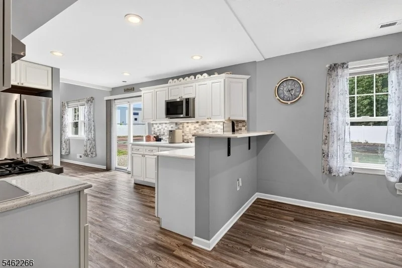 Photo of 2 Braemar Cir