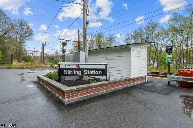 Photo of 133 Central Ave