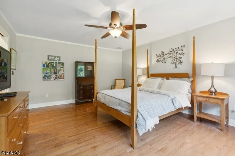 Photo of 139 Long View Terrace
