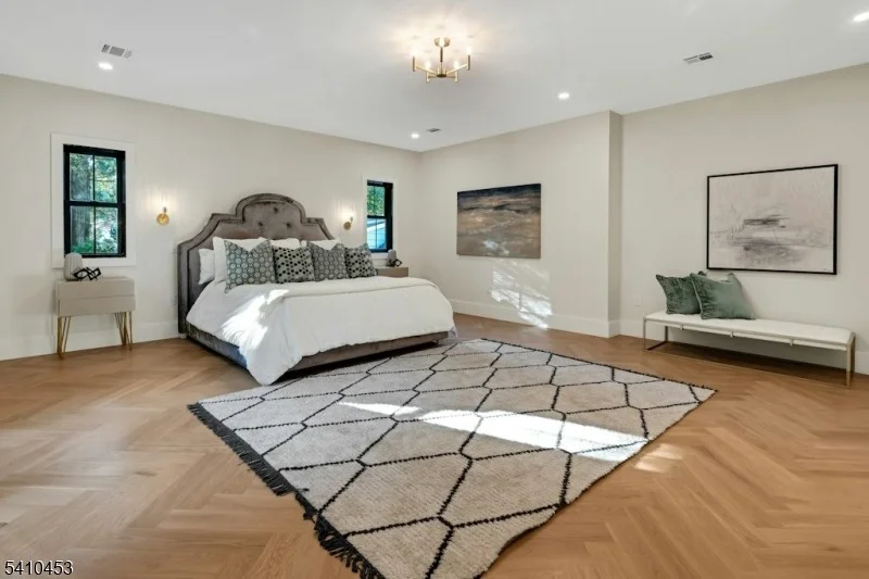 Photo of 83 W End Ave