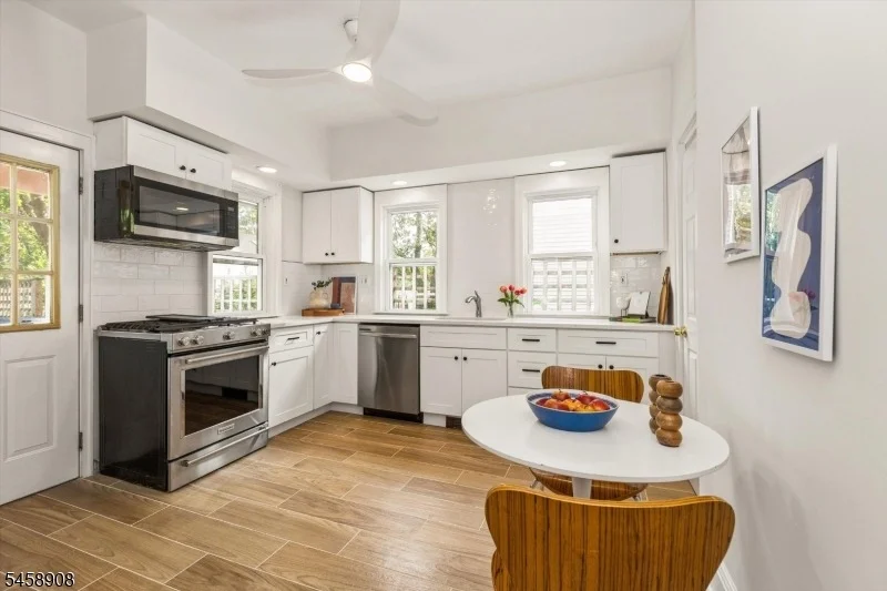 Photo of 41 N Willow St