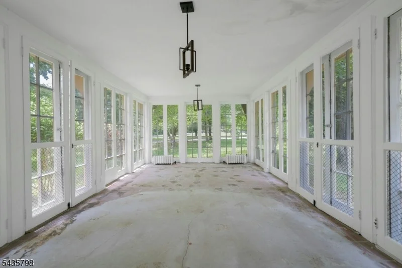 Photo of 475 Berkeley Ave