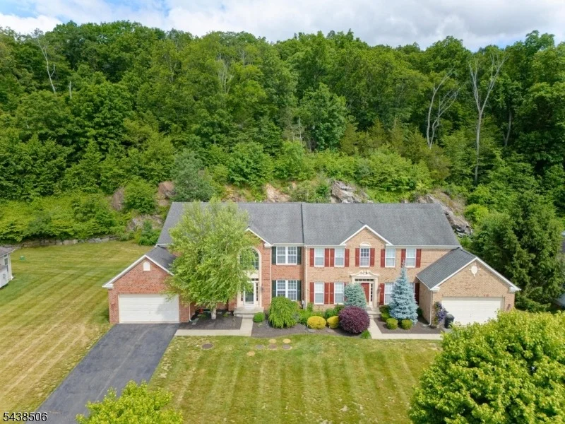 Photo of 28 Primrose Ln