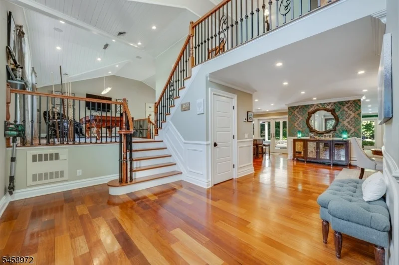 Photo of 59 Cornell Ave