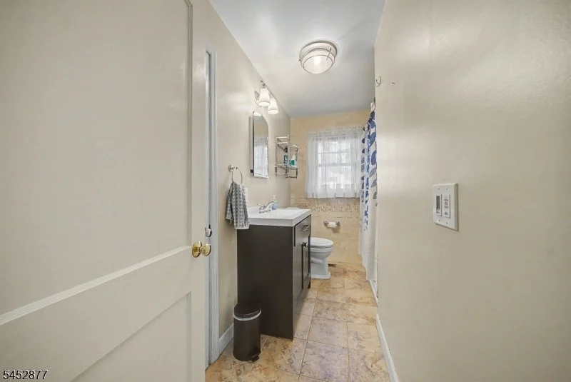 Photo of 409 RIDGE ROAD