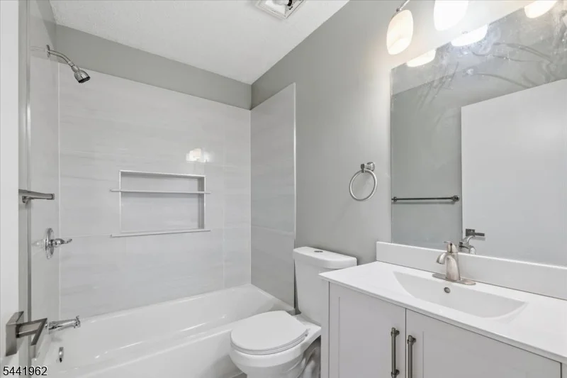 Photo of 286 Nebula Rd