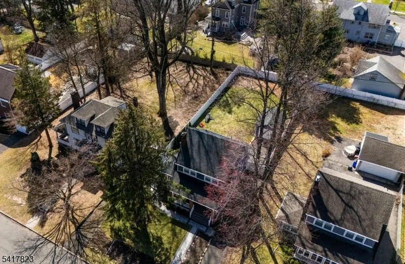 Photo of 246 Stirling Ave