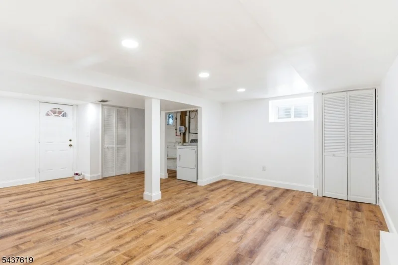 Photo of 135 Kenzel Ave
