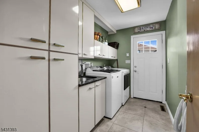 Photo of 70 Forest Hills Way