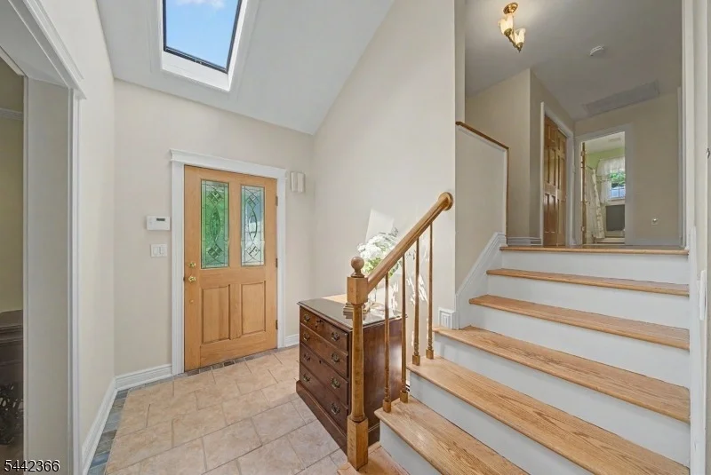 Photo of 28 Lyonsville Rd