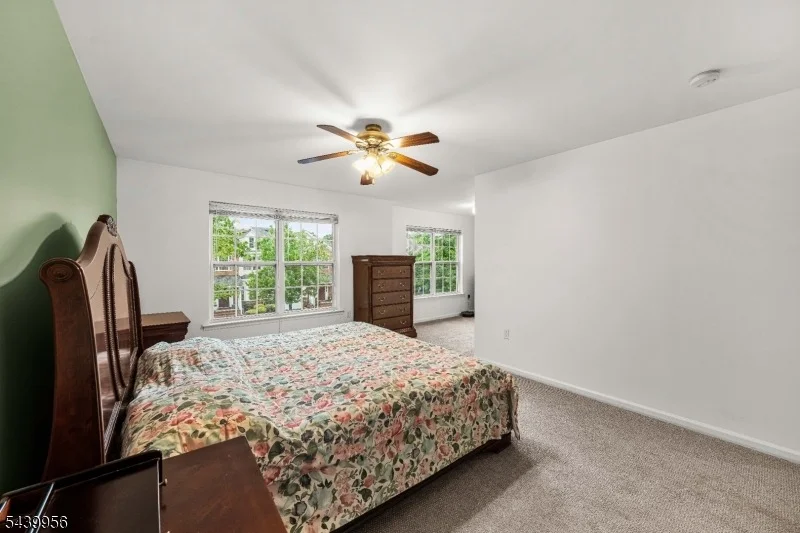 Photo of 252 Moonlight Dr
